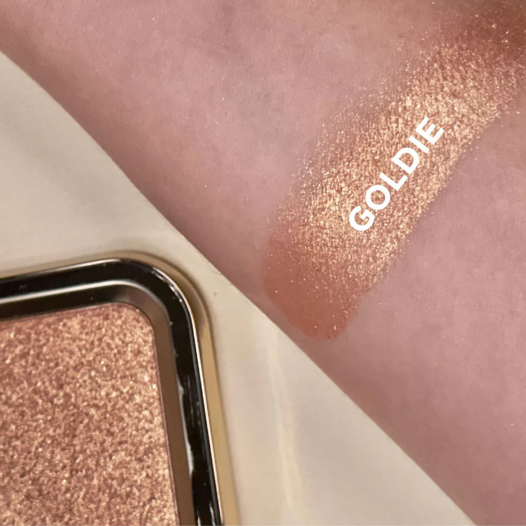 ILUMINADOR COMPACTO 1ST SCENE - Atenea