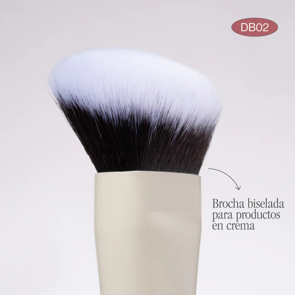 Brocha DUO BASE/ PRODUCTOS EN CREMA DB02 - Atenea