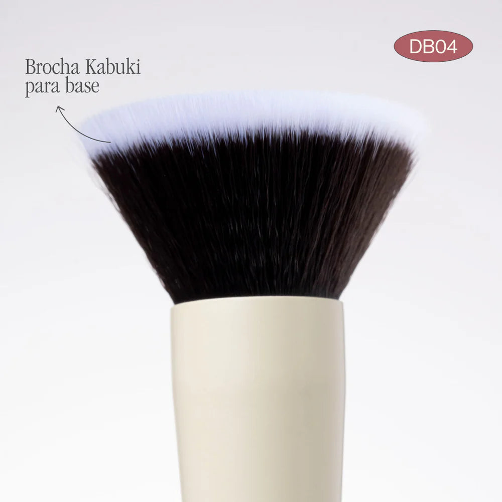Brocha DUO KABUKI / CORRECTOR DB04 - Atenea