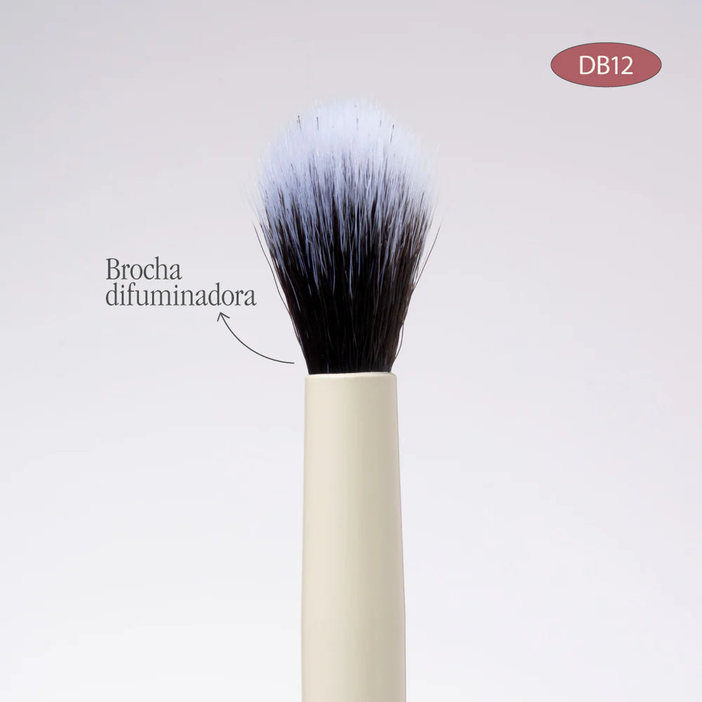 Brocha DUO PLANA CREMA/DIFUMINADORA DB12 - Atenea