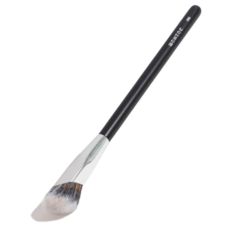 Brocha CORRECTOR B59 - MONTOC